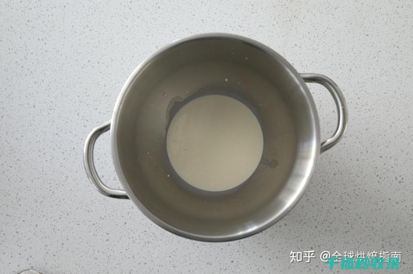 奶油打发稳定小技巧，让你的甜品更加美味 (奶油打发的过程)