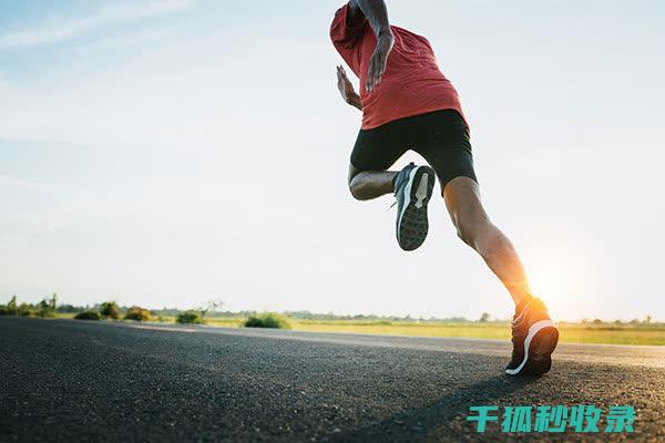 运动鞋清洗注意事项：保护鞋底和鞋带 (运动鞋清洗注意事项)